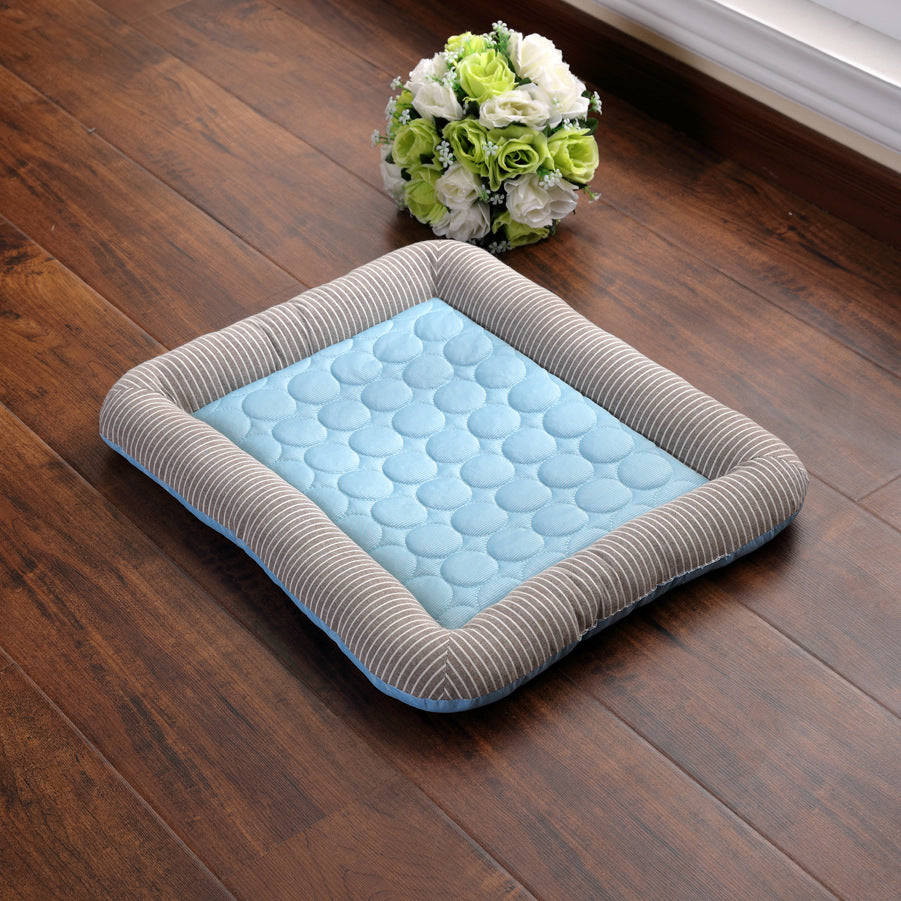 Luxury Mom Kastle Pet Cooling Pad Luxury Mom Kastle