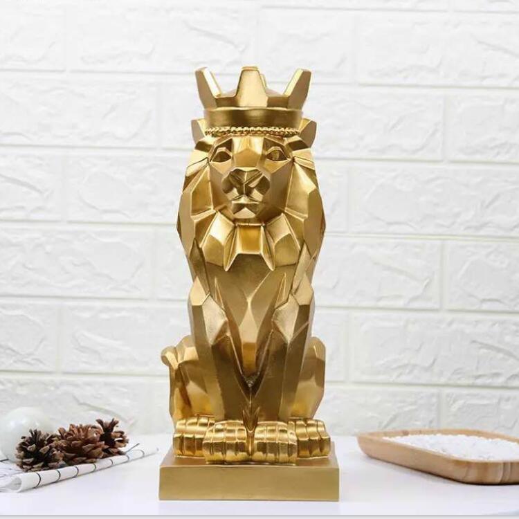 Luxury Mom Kastle Crown lion ornament Luxury Mom Kastle