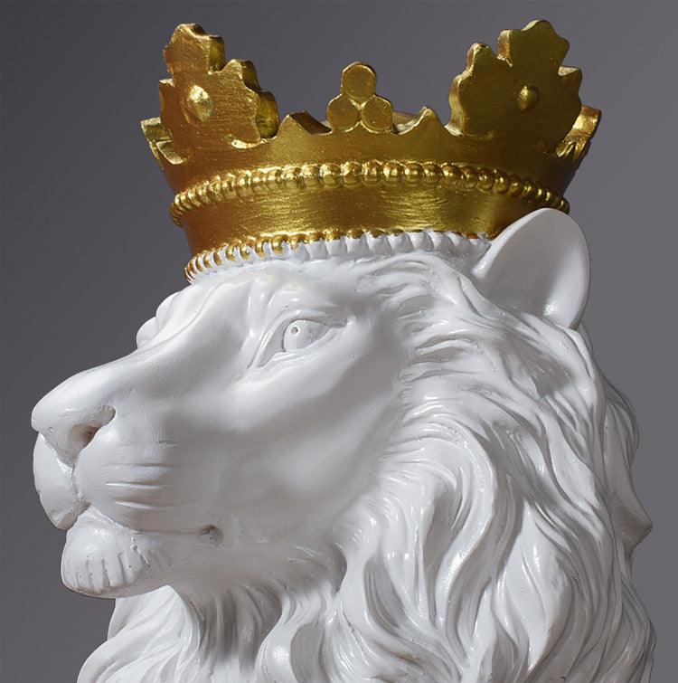 Luxury Mom Kastle Crown lion ornament Luxury Mom Kastle