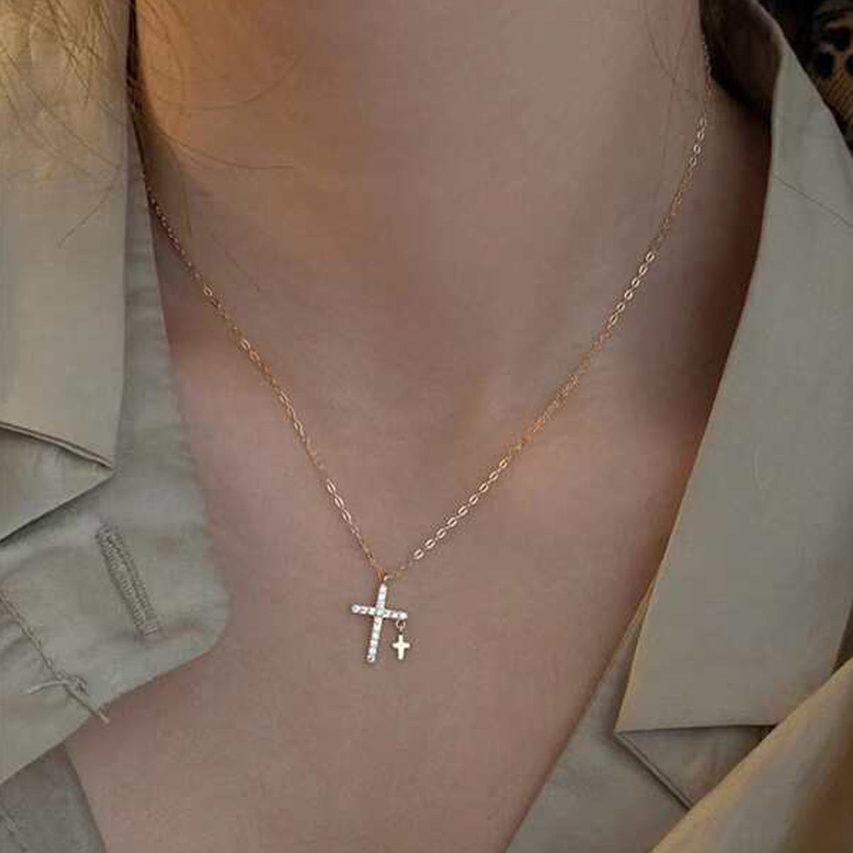 Luxury Mom Kastle Necklace Luxury Mom Kastle