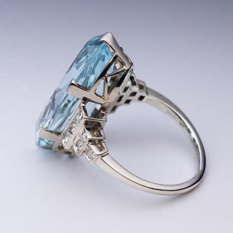 Luxury Mom Kastle Fashion Oversized Oval Blue Ring Luxury Mom Kastle