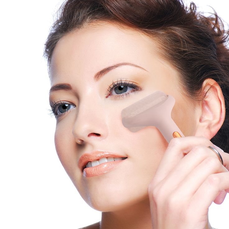 Luxury Mom Kastle Ice Face Roller Luxury Mom Kastle face roller
