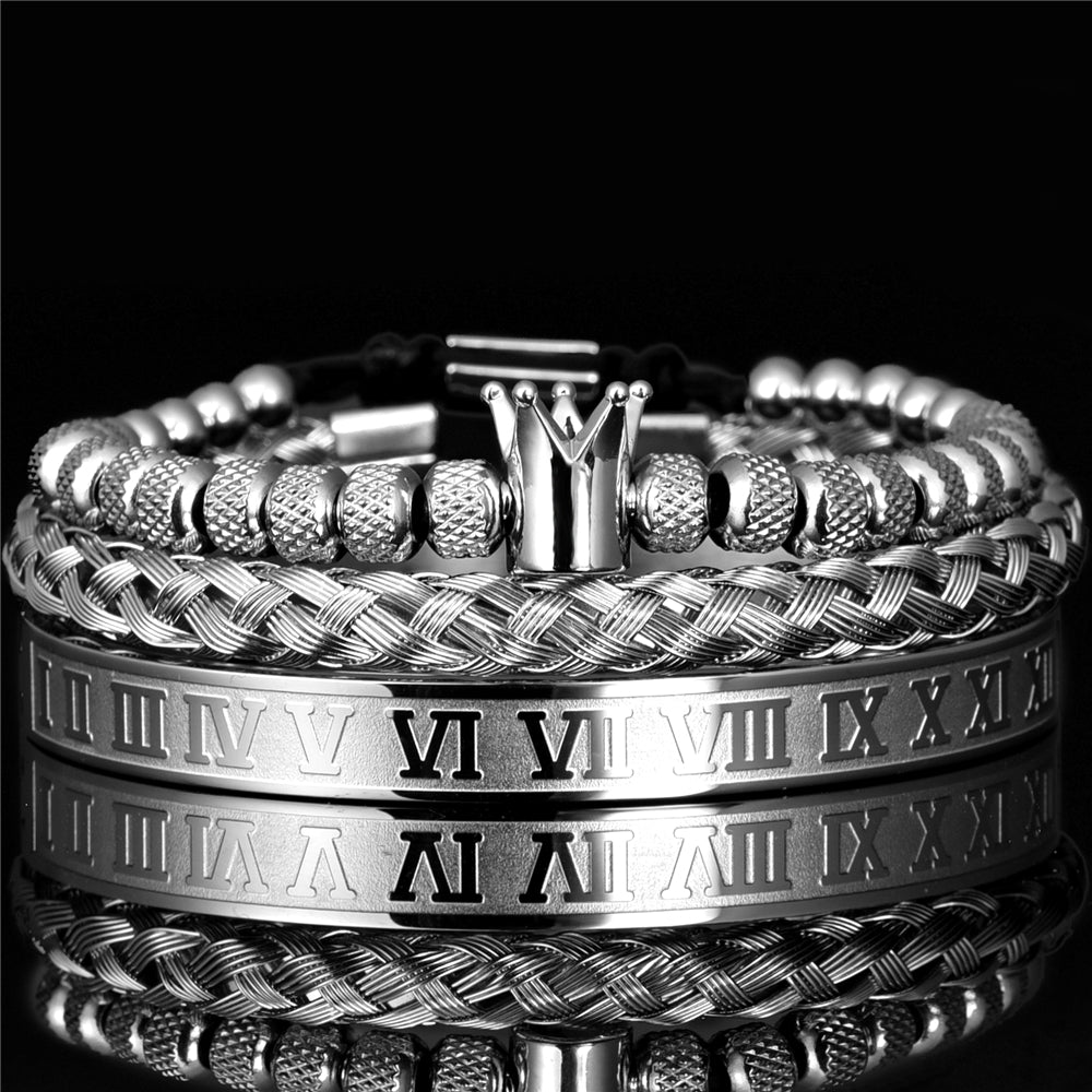 Royal Crown Charm Bracelet - Luxury Mom Kastle